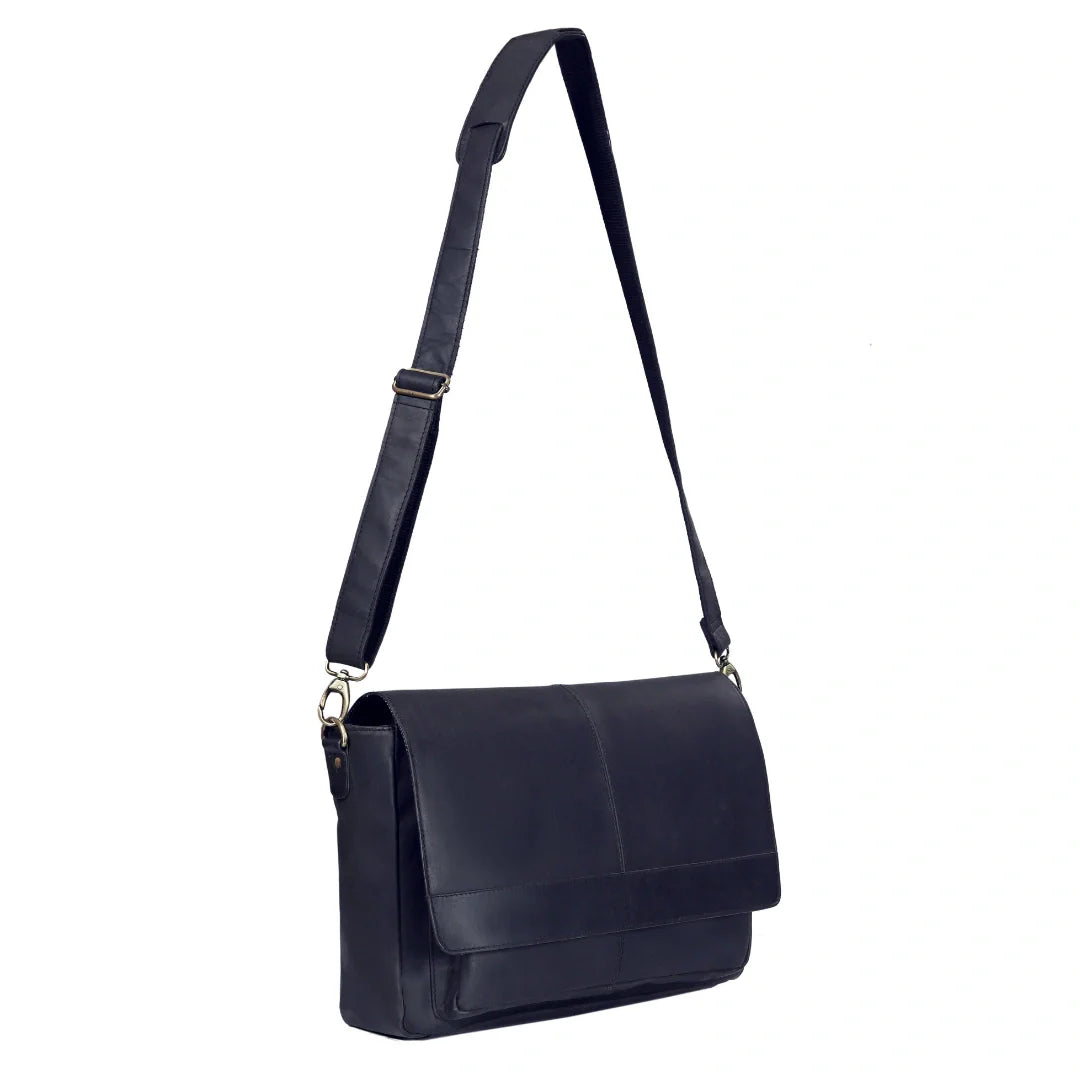 The Barbosas Leather Buffalo Messenger