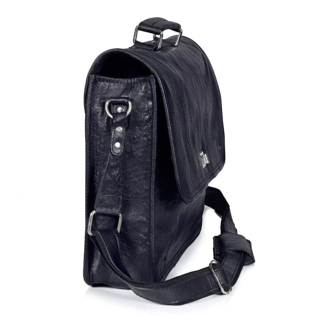 The Granger Leather Messenger Bag