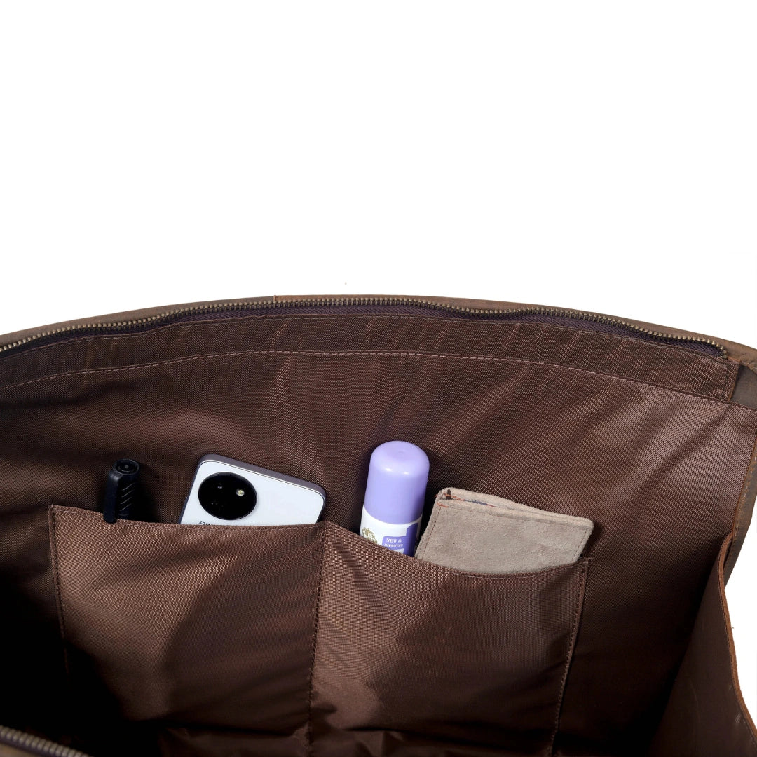 The Hunter Buffle Duffle Bag