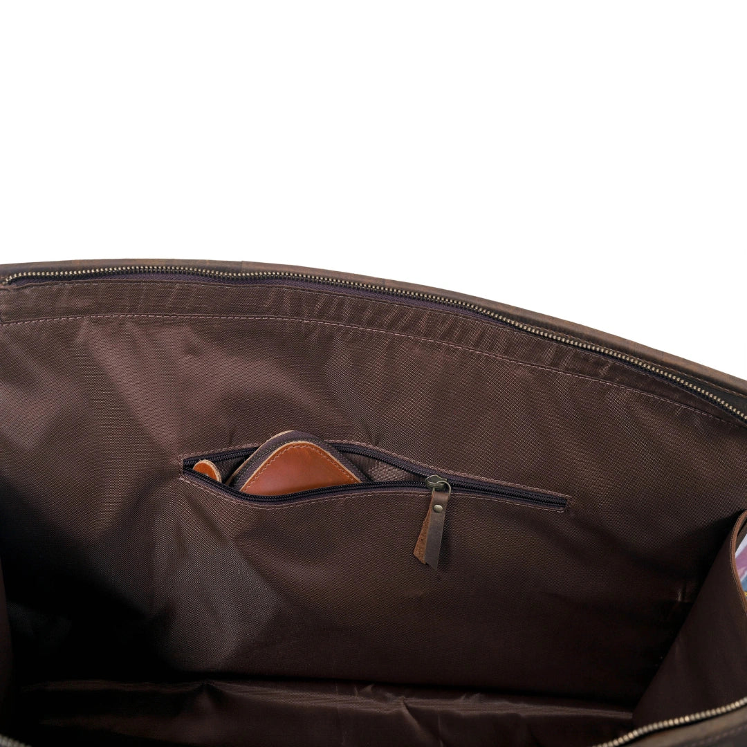 The Hunter Buffle Duffle Bag