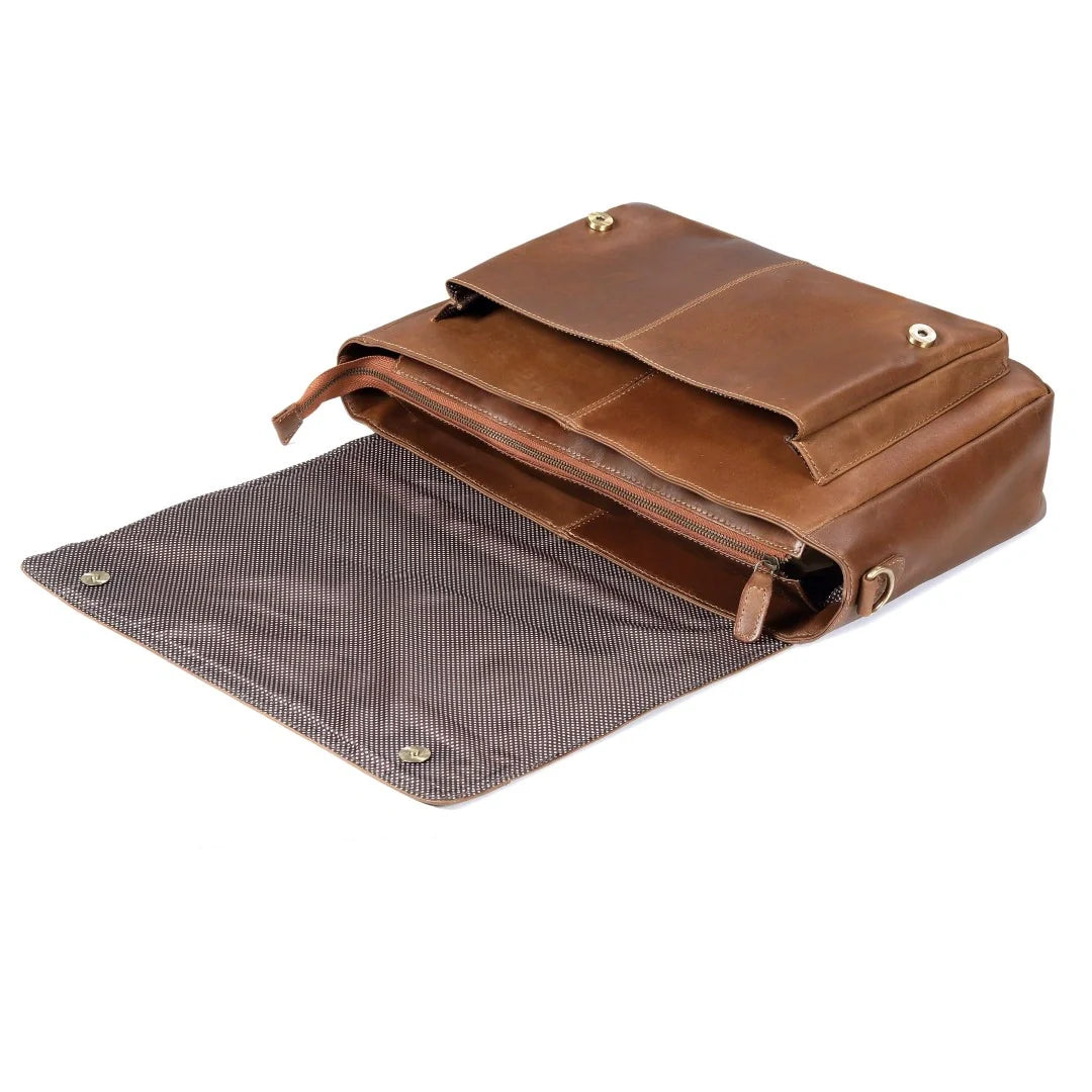 The Jackson Leather Buffalo Messenger