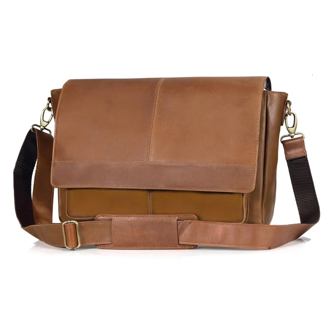 The Jackson Leather Buffalo Messenger