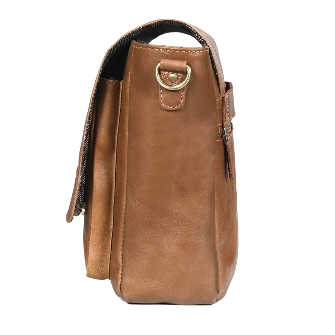 The Jackson Leather Buffalo Messenger