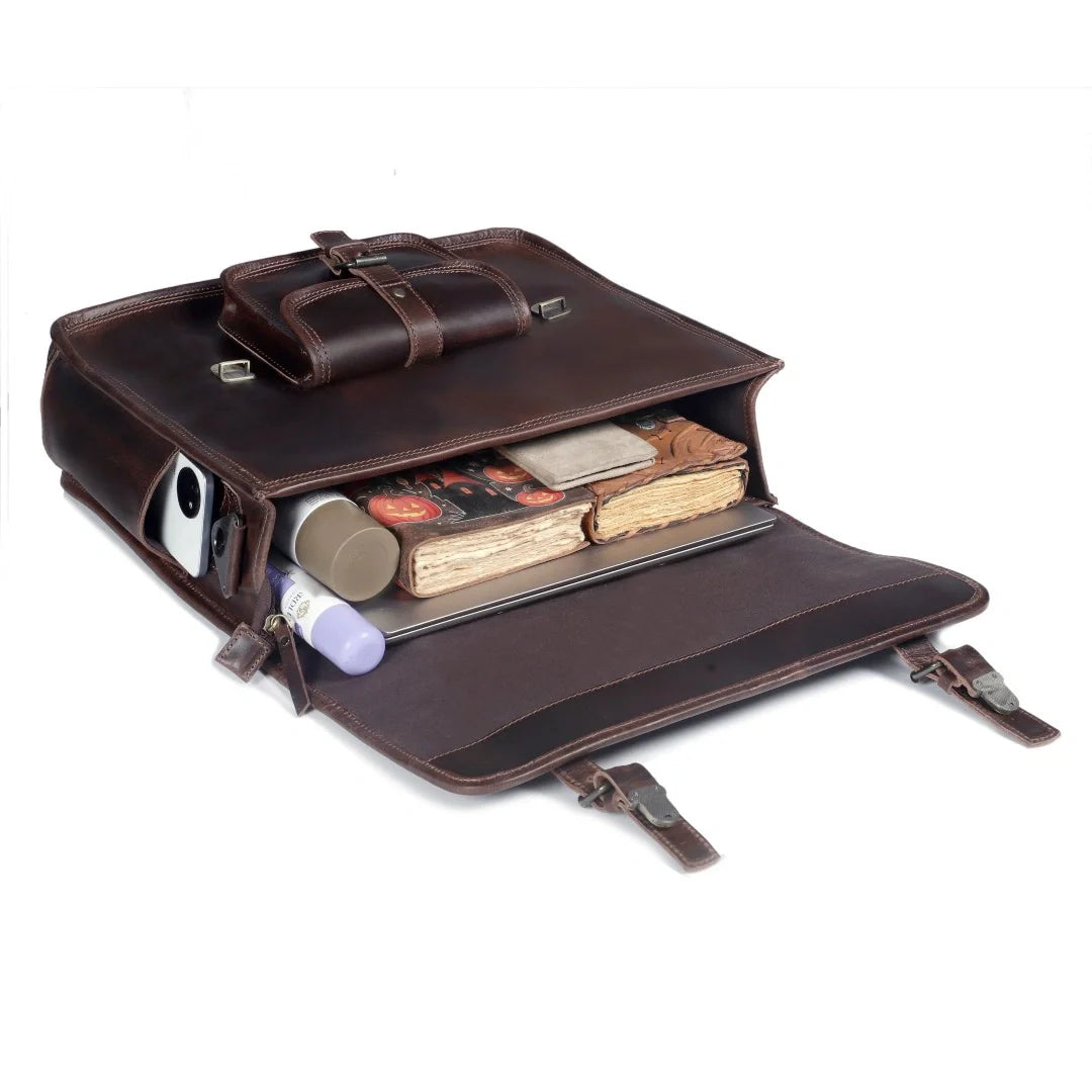 The Moya Leather Messenger Bag